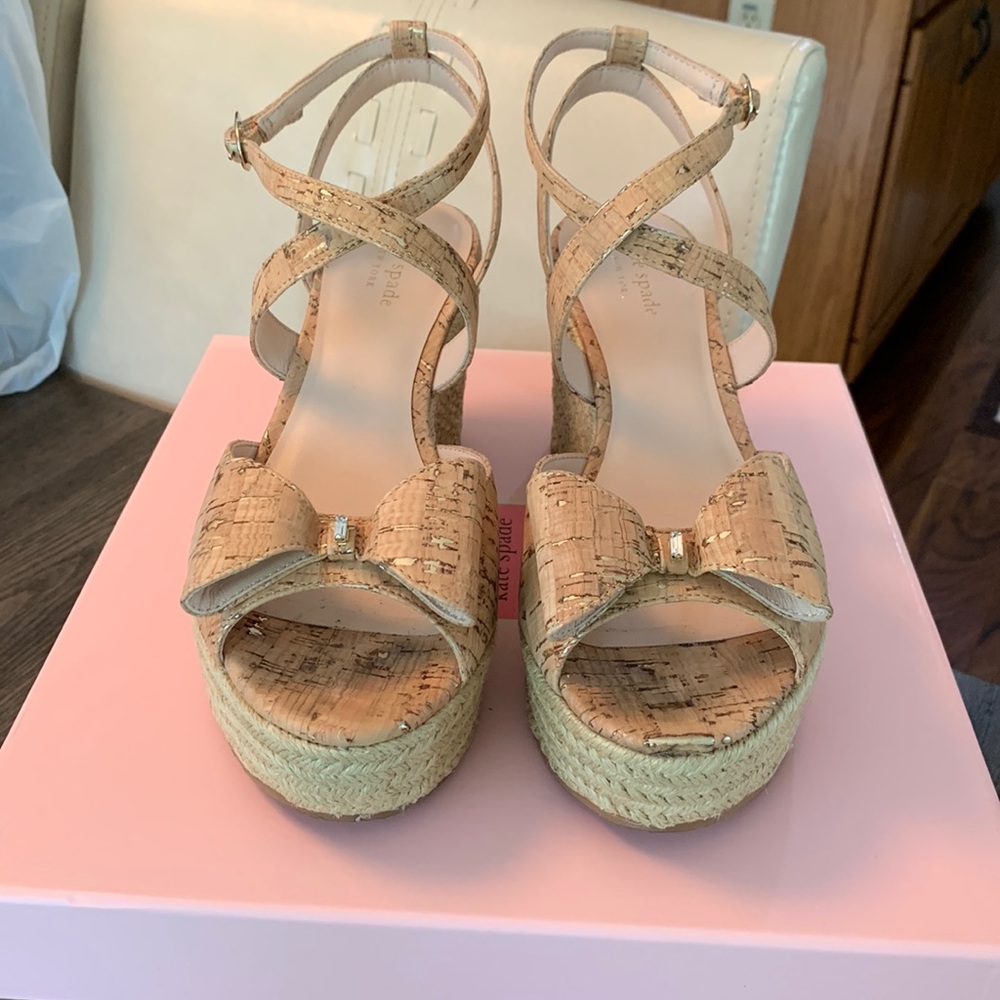 EUC Kate Spade Thelma Wedges.
